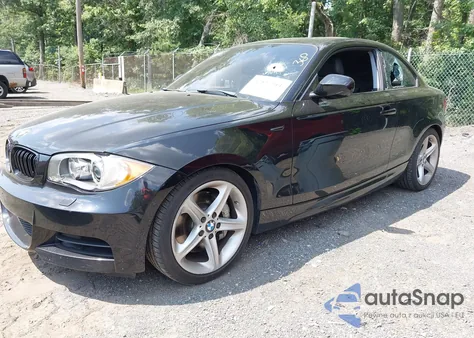 2011 BMW 135I z USA, uszkodzony, nr VIN WBAUC9C53BVM09374